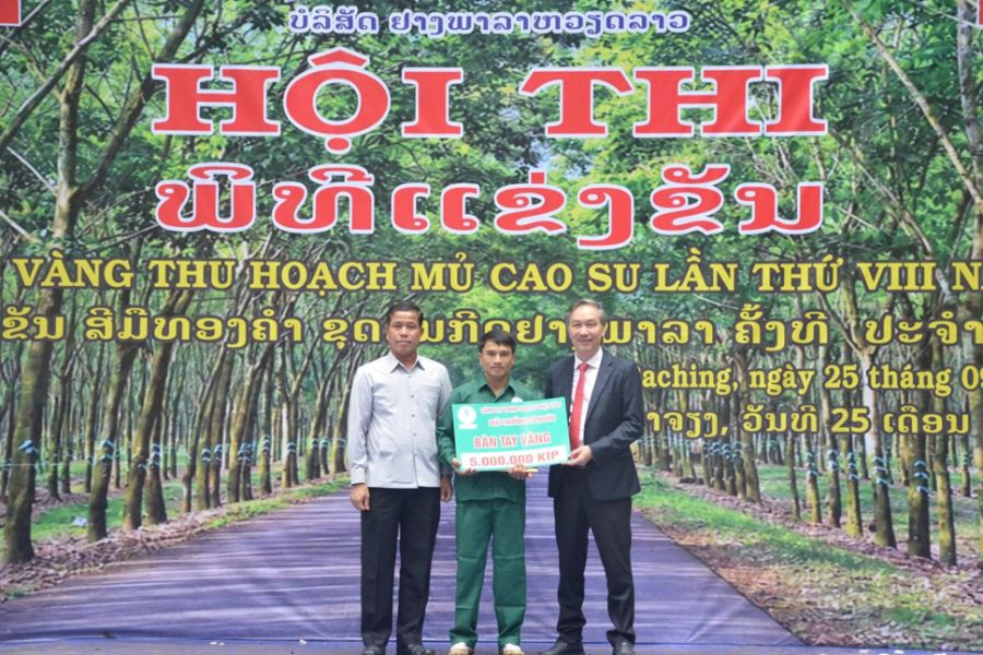 Hội thi Bàn tay vàng thu hoạch mủ cao su lần thứ VIII